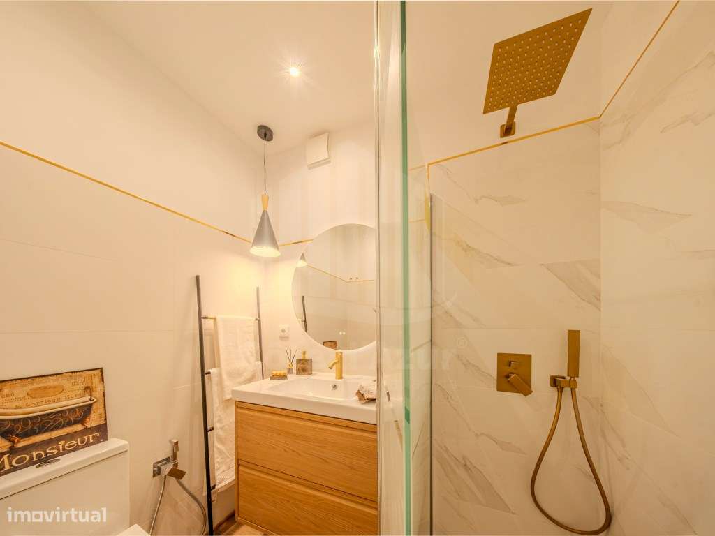Apartamento T2 à venda no Alto do Seixalinho-8