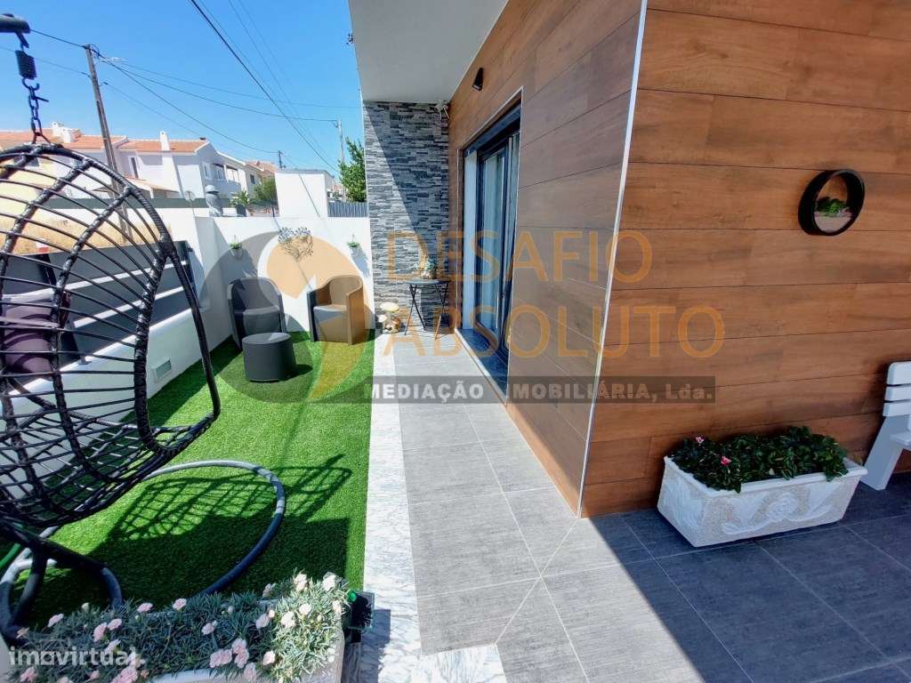 Moradia Geminada T4 + Anexo T0. Boa Água III - Quinta do Conde-52