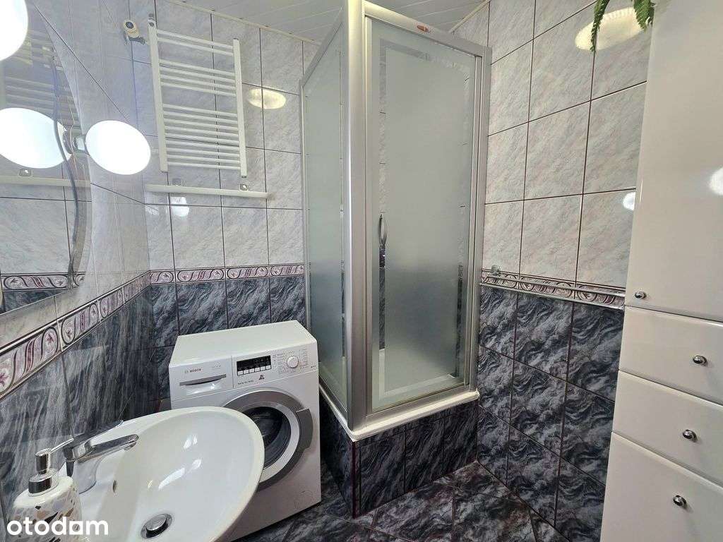 Zadbane trzypokojowe mieszkanie-13