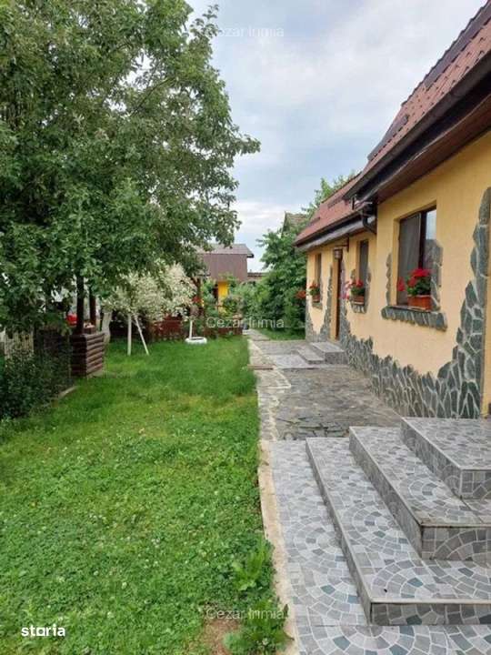 Vand casa 3 camere ARIUSD - Imagine principală: 4/19