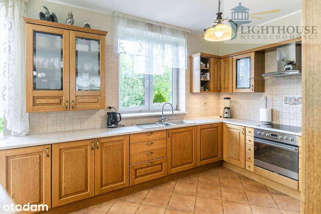 Dom w Trąbkach Wlk. z potencjałem Biznesowym-8