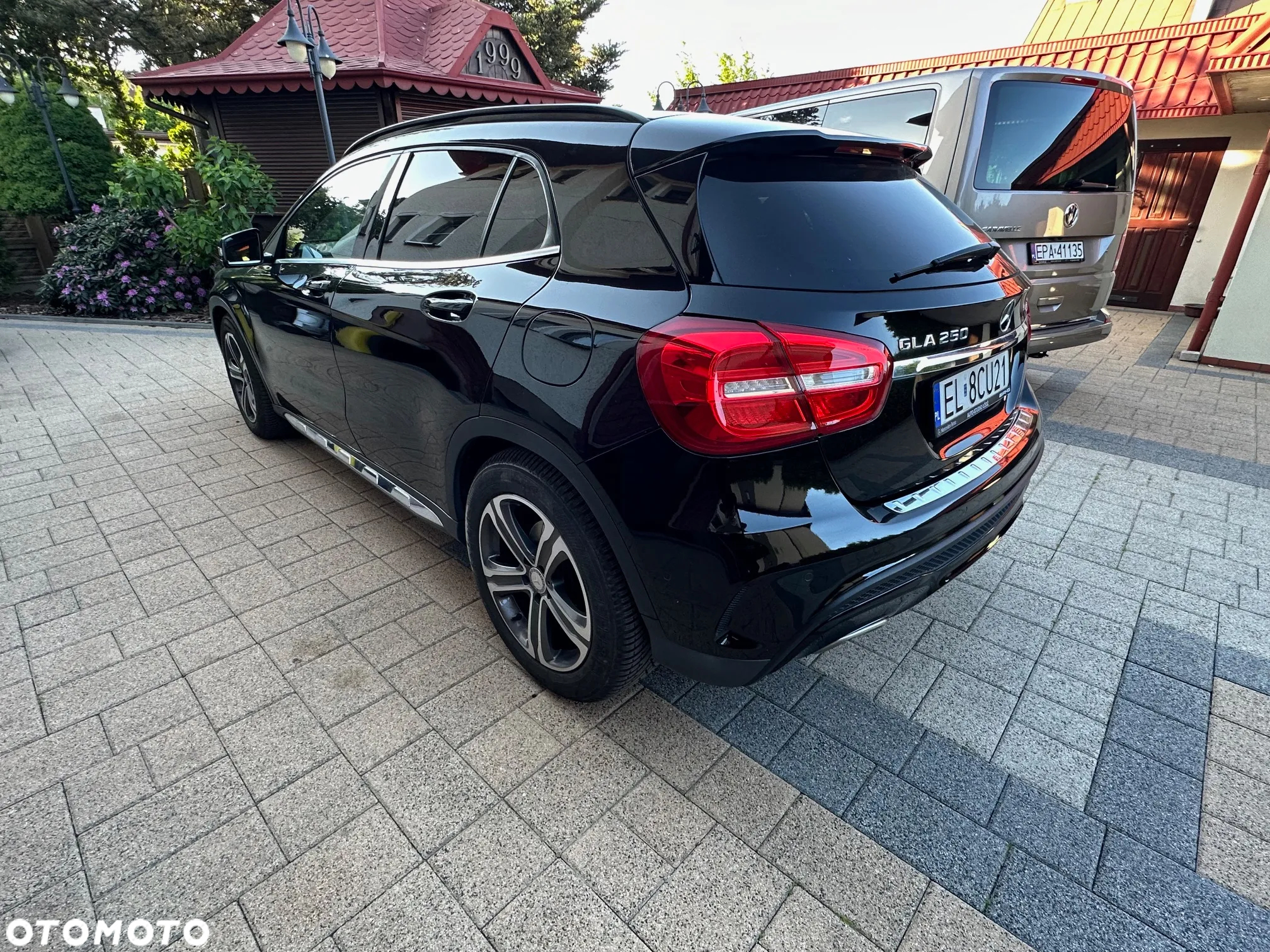 Mercedes-Benz GLA 250 4-Matic - 3