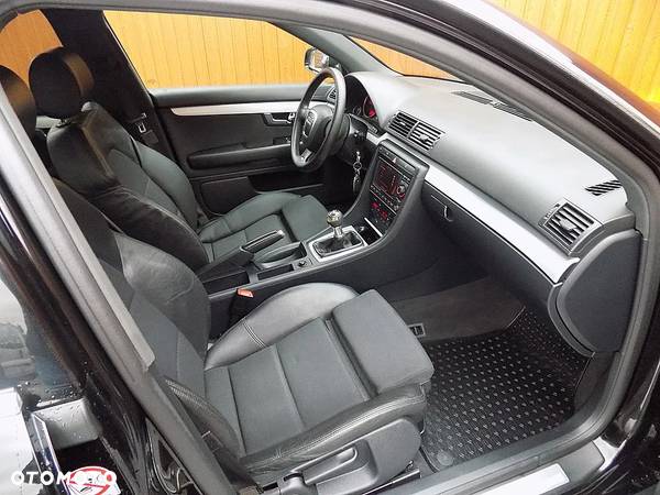 Audi A4 Avant 2.0 TDI - 8