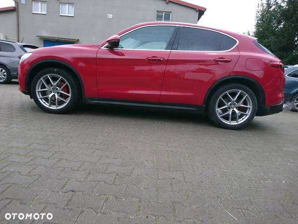 Alfa Romeo Stelvio 2.0 Turbo Executive Q4 - 2