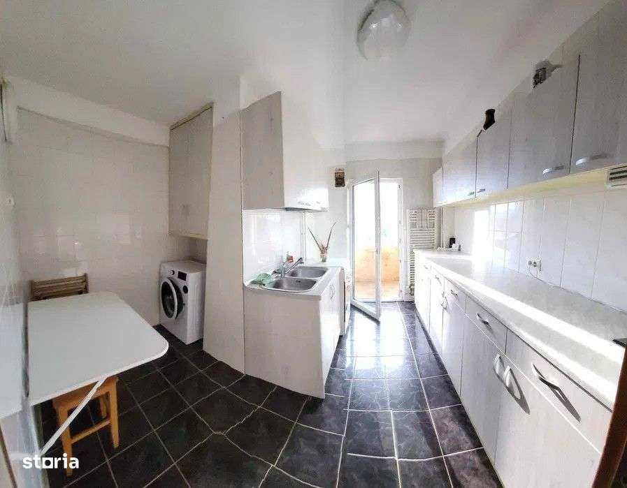 Apartament 3 Camere-Ghimbav-Central-Cod 4584 - Imagine principală: 4/5