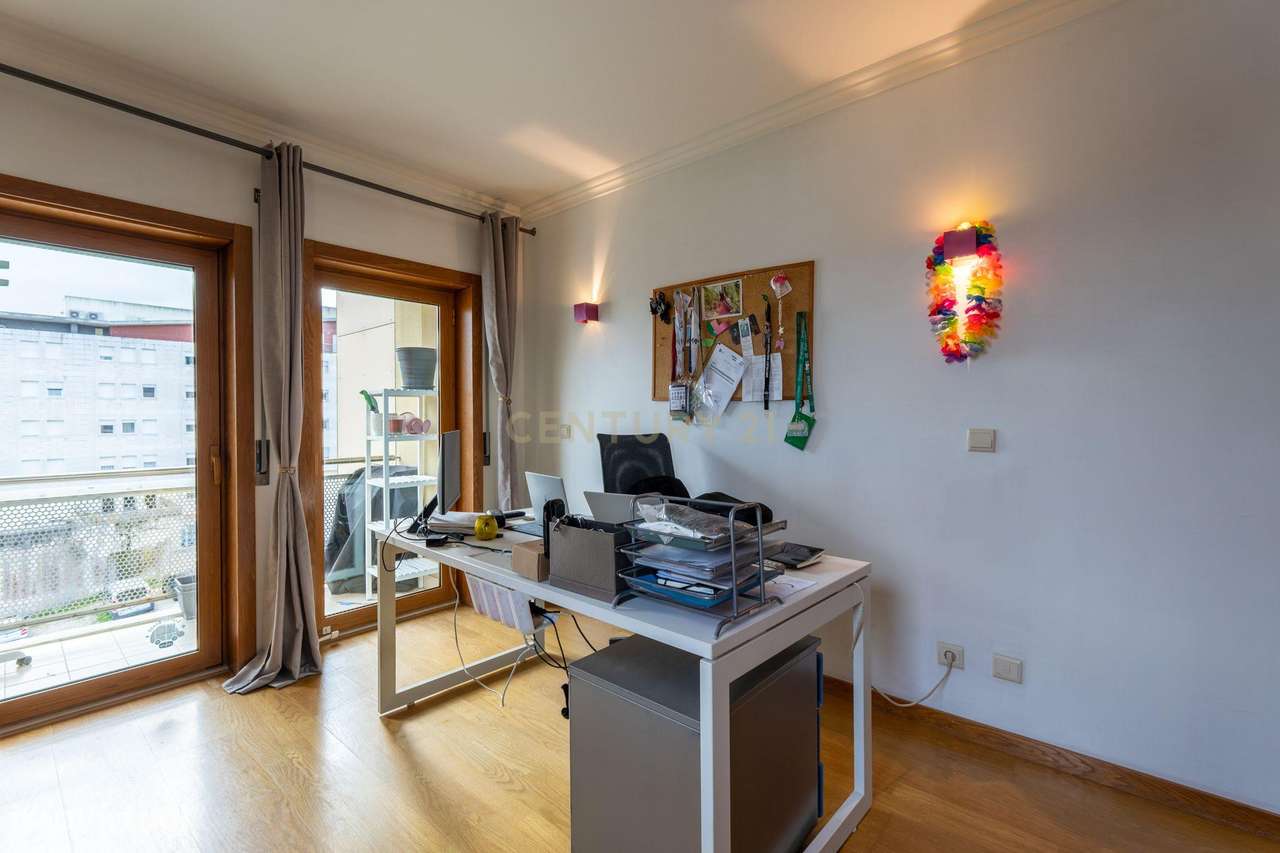 Moderno T3 Apartamento com Vista em Loures, Lisboa - Grande imagem: 3/22