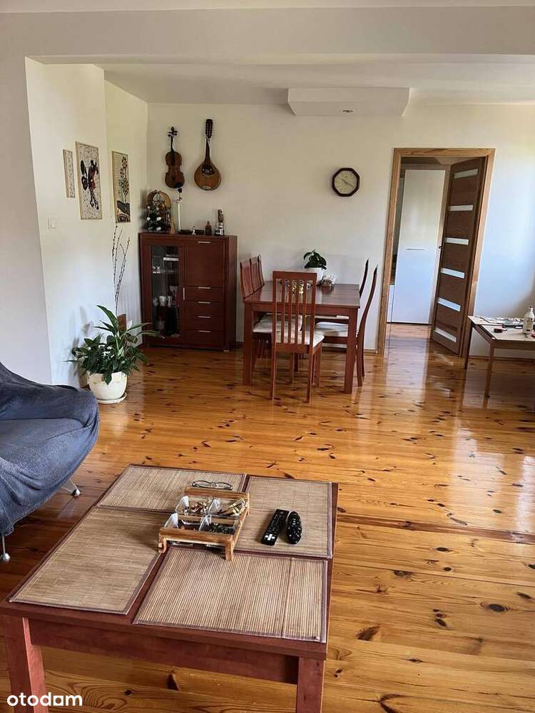 Dom w spokojnej części miasta-7