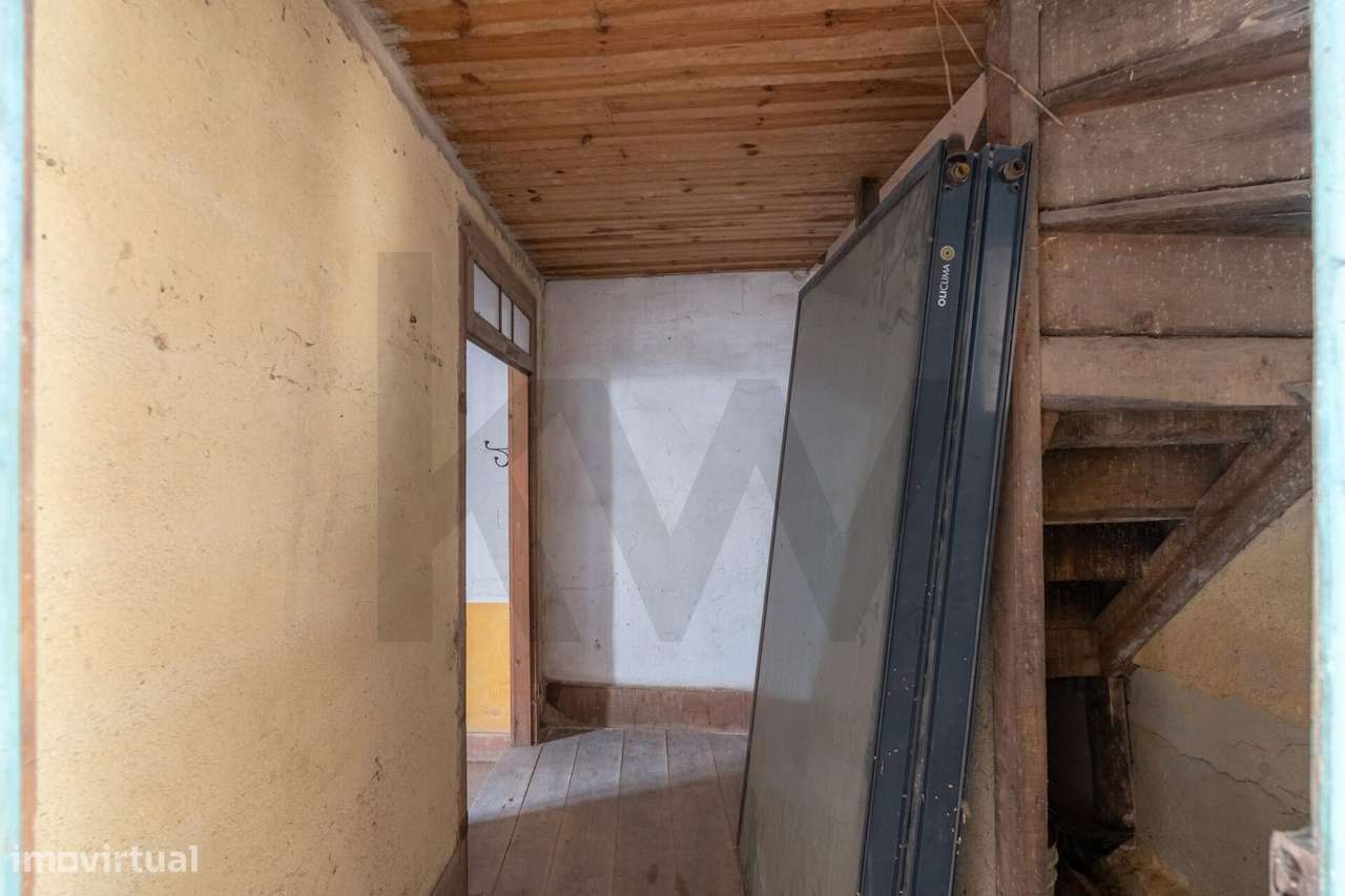 Moradia T2 com terreno e Garagem em Casal Comba, Mealhada-15