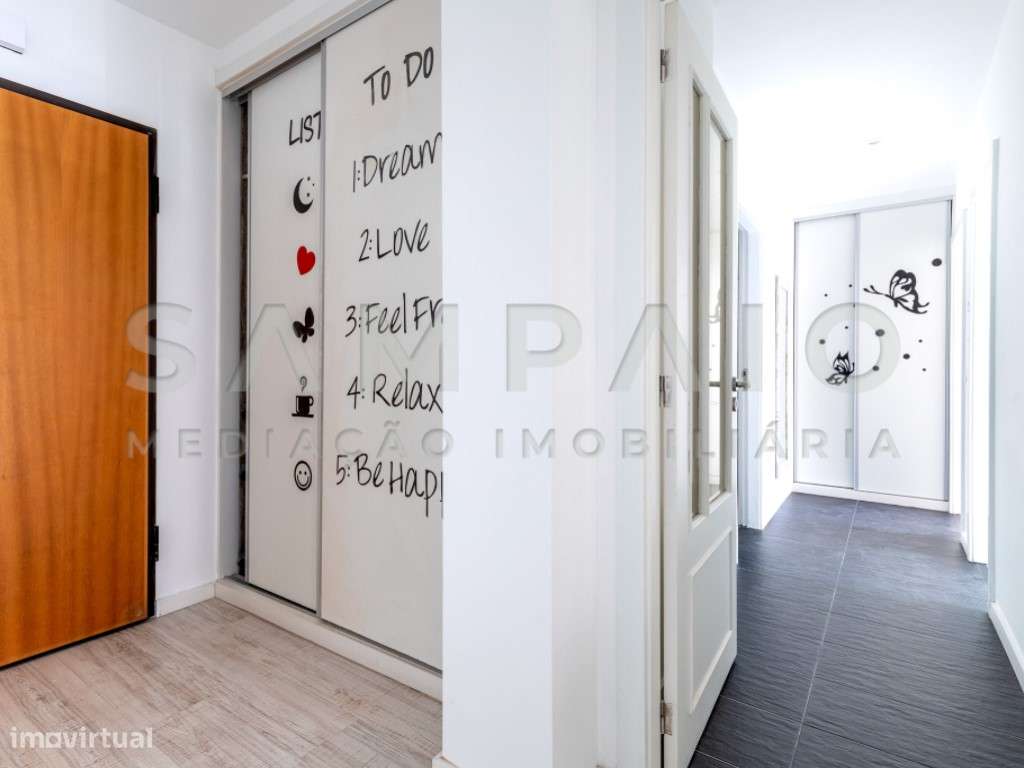 Apartamento T2- Valbom!-16