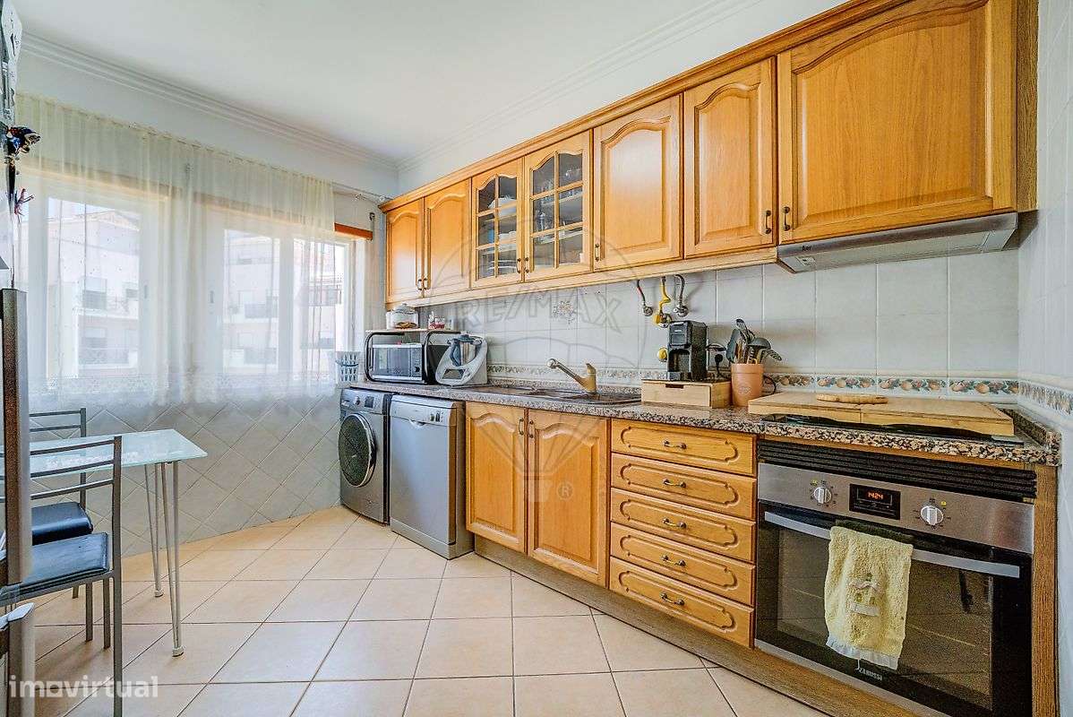 Apartamento T3 para venda na Quinta do Conde-6