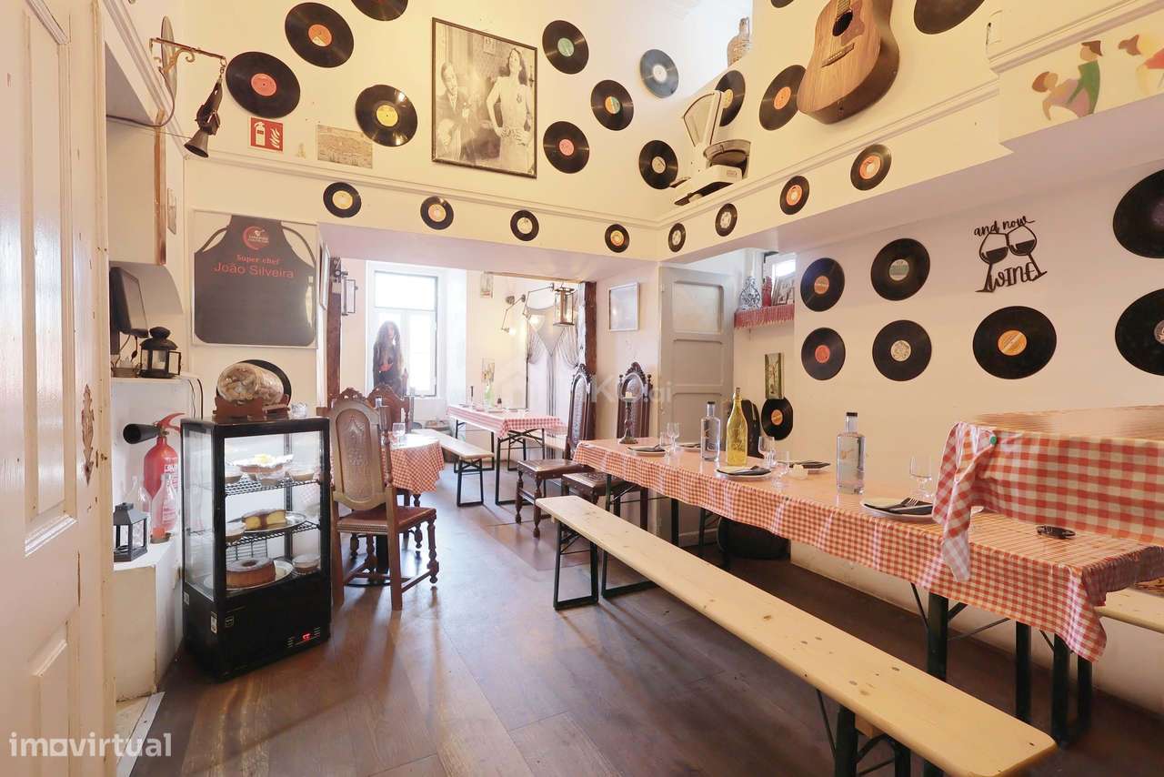 Oportunidade Única: Trespasse de Restaurante "Tasquinha Canto do Fado"-10