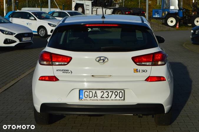 Hyundai I30 1.6 D Classic + - 4