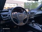 Lexus UX 250h GPF Business 2WD - 13