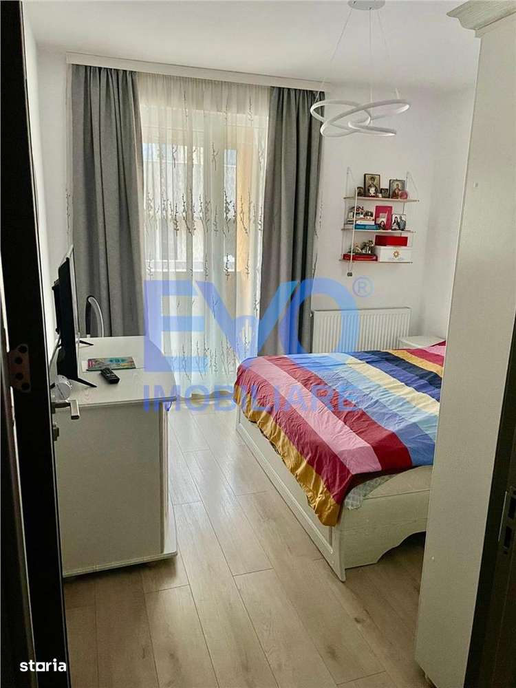Apartament de vanzare, 2 camere, etajul 2, loc de parcare, Rediu, Iasi - Imagine principală: 5/12