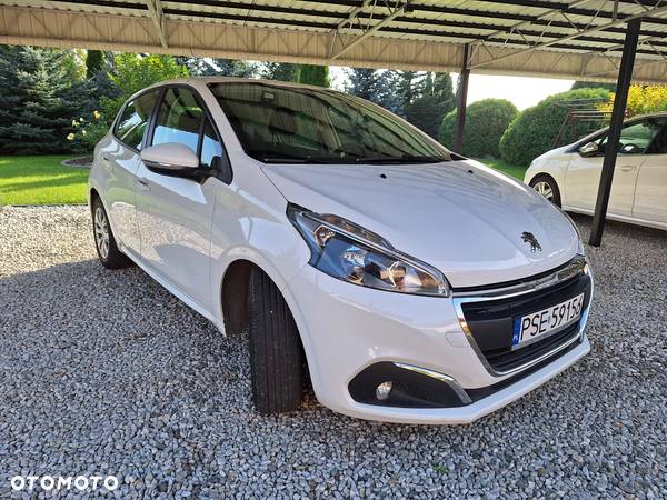 Peugeot 208 1.2 PureTech Access - 12