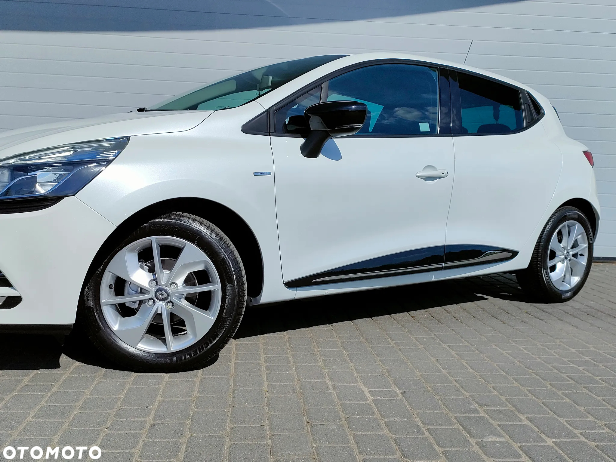 Renault Clio dCi 90 EDC Limited - 4