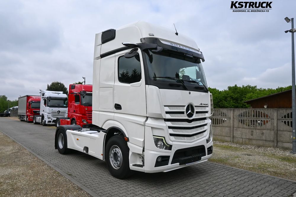 Mercedes-Benz Actros 2022