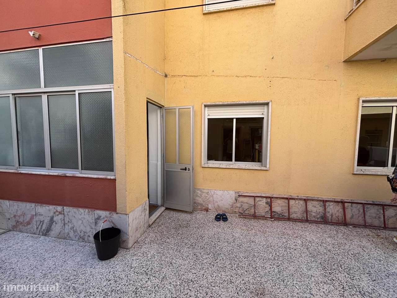 T3 com Quintal, Churrasco, Jardim  e Pequena Horta-22