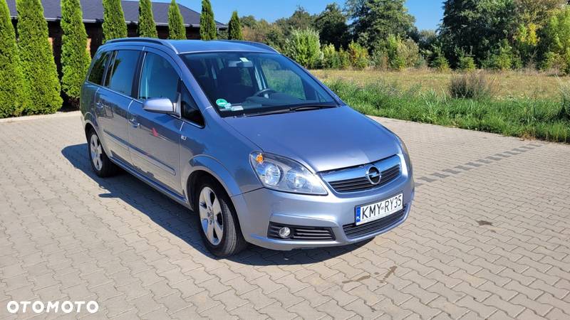 Opel Zafira 1.8 - 8