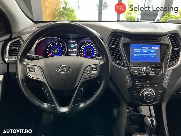 Hyundai Santa Fe 2.2 CRDi 4WD Automatik Premium - 9