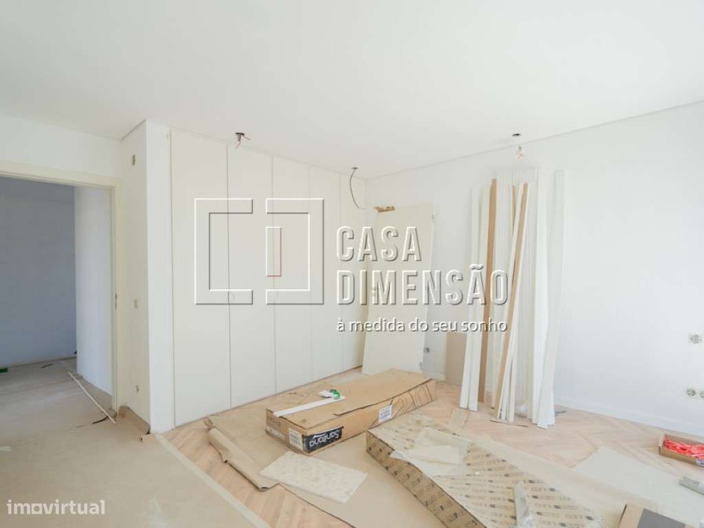 Moradia isolada de tipologia T3 na melhor zona da Aroeira, com Pisc...-16