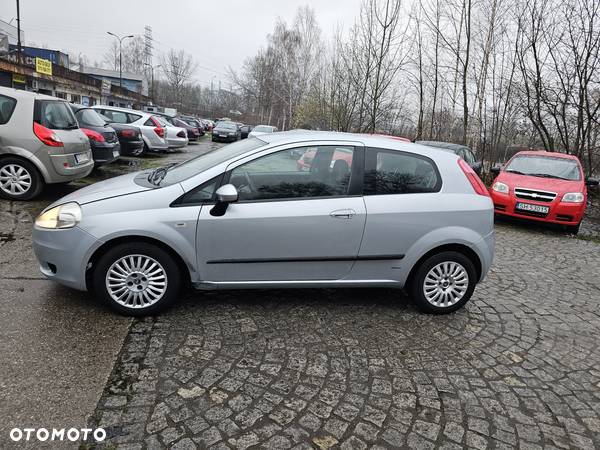 Fiat Grande Punto 1.3 Multijet 16V Dynamic - 12