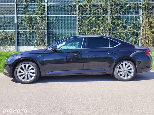 Skoda Superb 2.0 TSI L&K DSG - 9