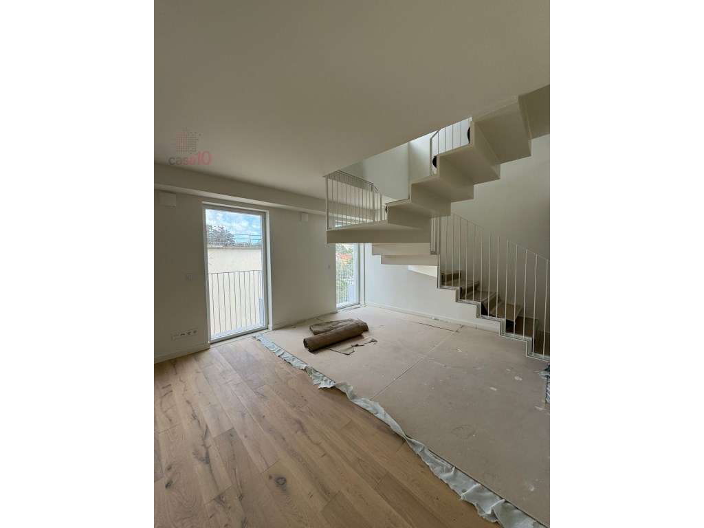 Vende-se T2 Duplex em construção no centro de Lisboa - Grande imagem: 5/22