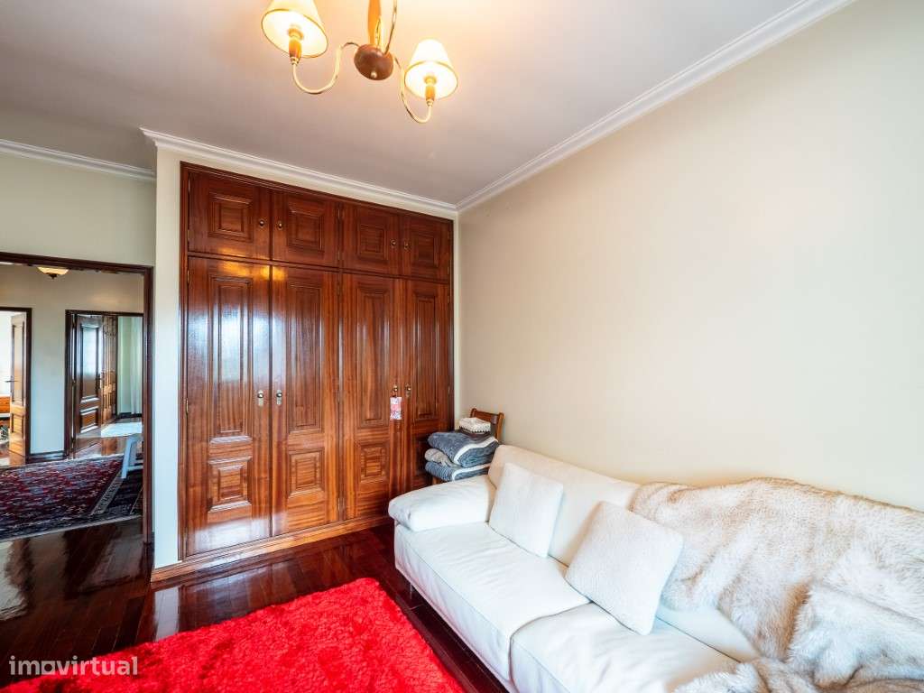 Moradia V4 Espinho-6