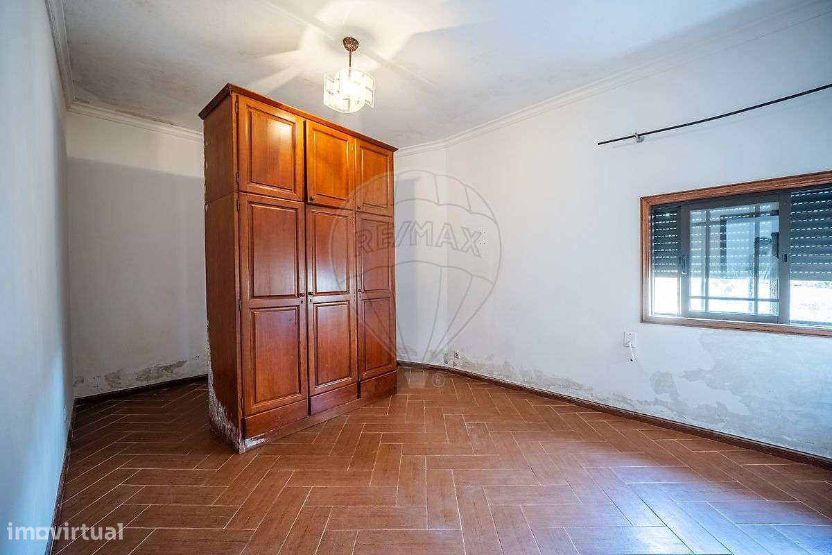 Moradia T2 para venda-28