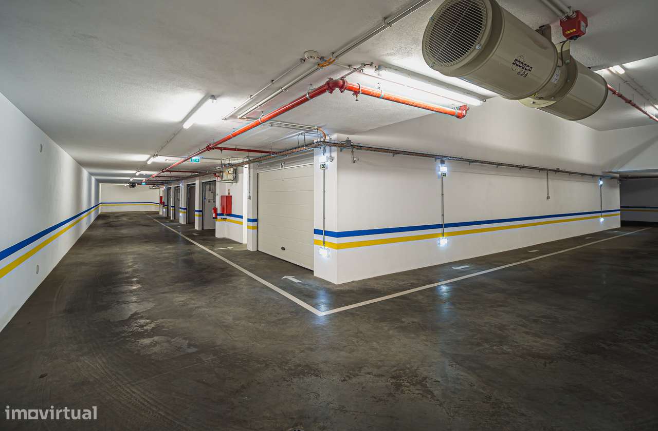 Apartamento T4 Duplex, Terraço com 106 m2, Luxo, Fonte Nova, Aveiro-58