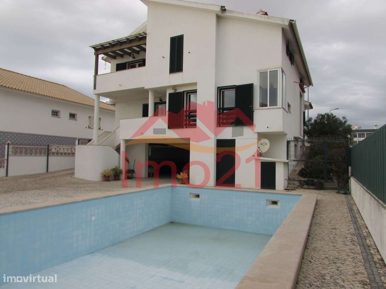 Moradia T4 com Piscina Vagueira-45