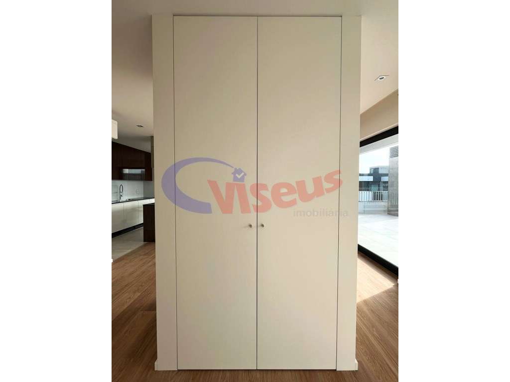 T4 Penthouse com Terraço Canidelo-37