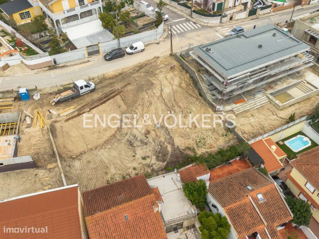 Terreno Urbano - As Quintinhas, Charneca de Caparica - Grande imagem: 4/29