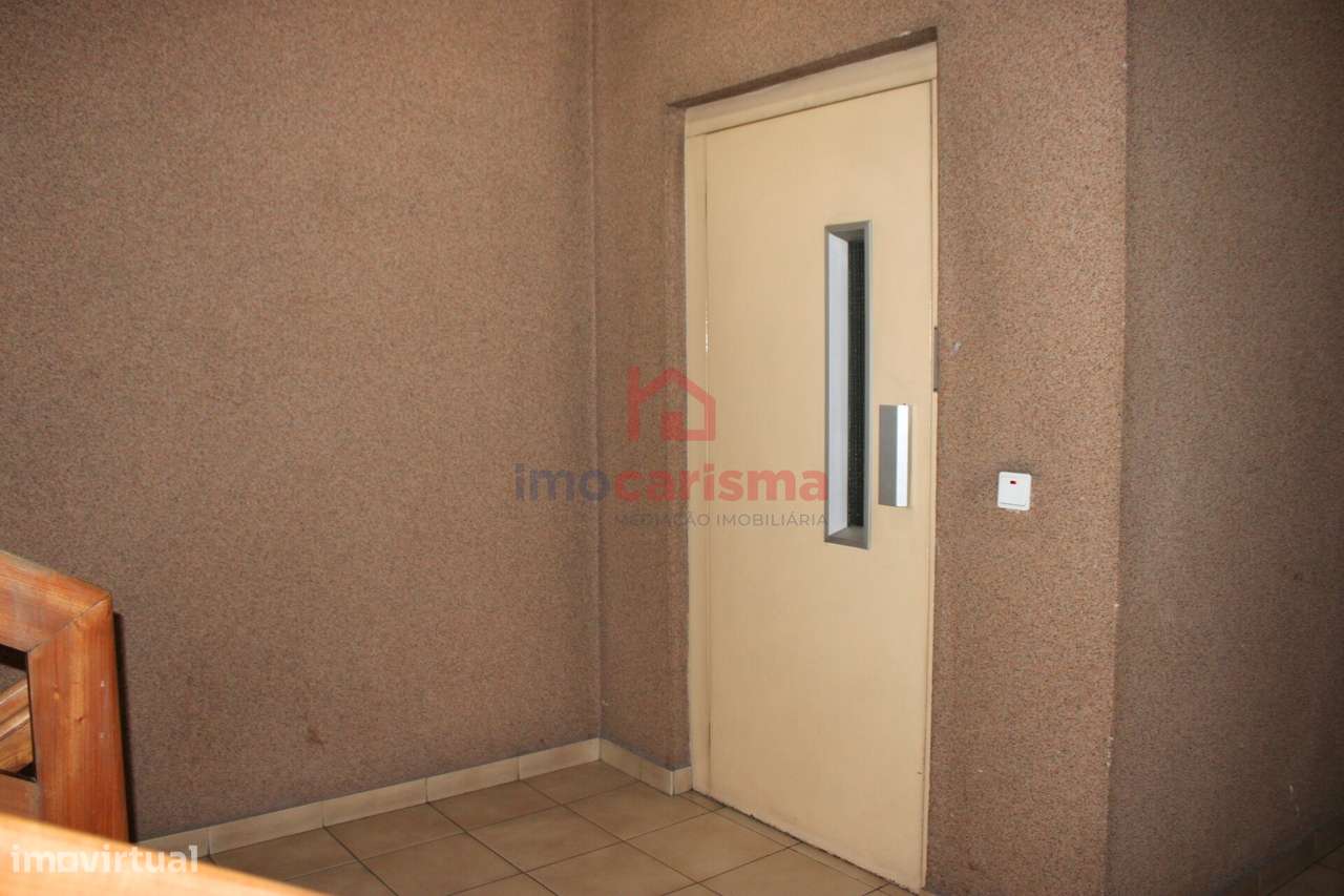 Apartamento T2 em Fermentões, Guimarães-5