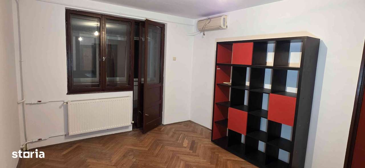 Apartament ultra-central doua camere Ploiesti - fara risc seismic!