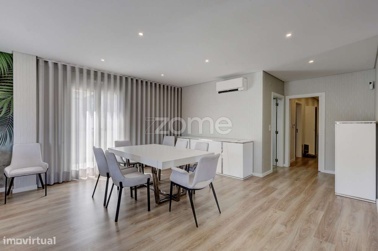 Apartamento T5 Novo em Sacavém-7