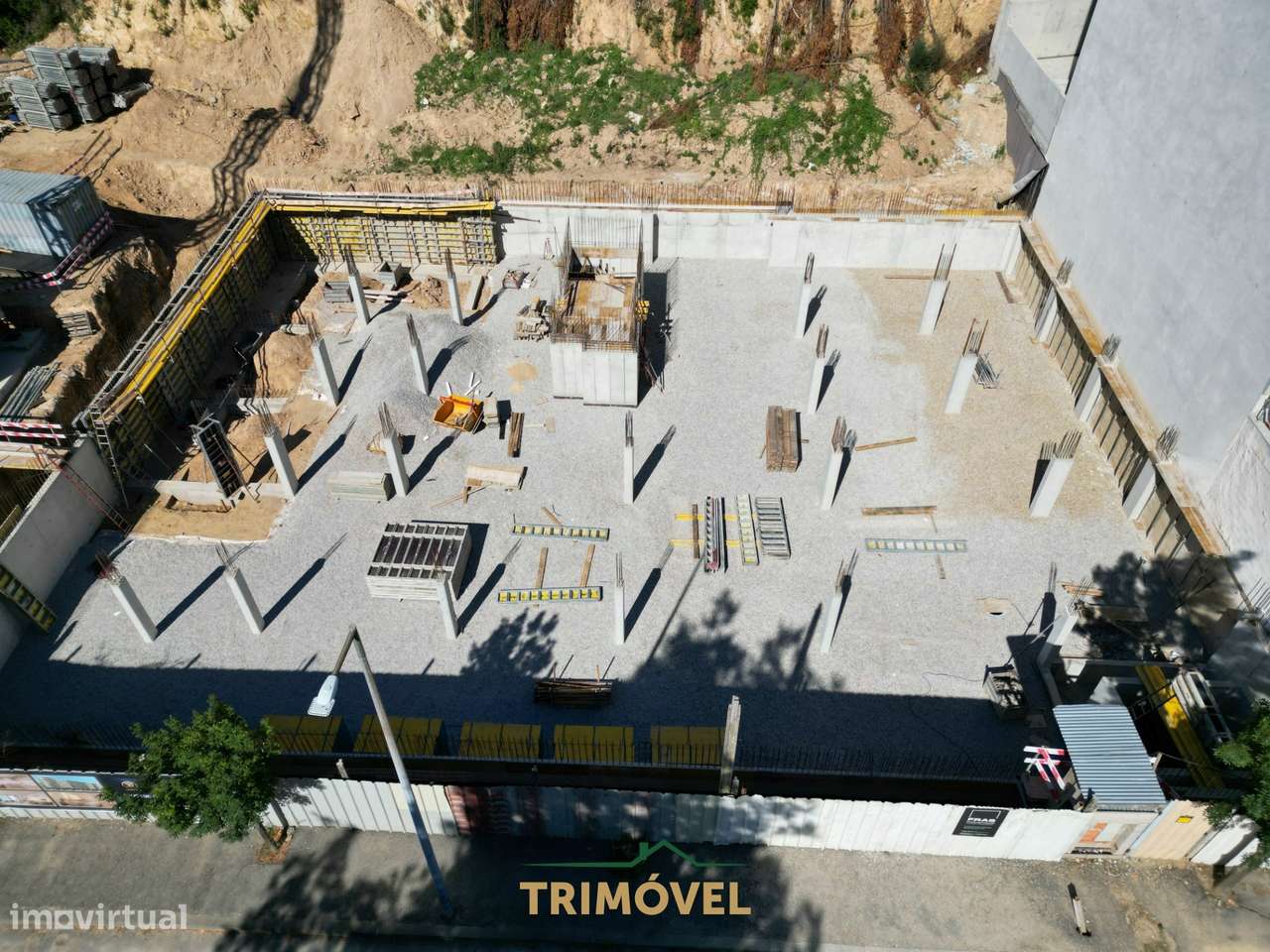 Apartamento T2+1 em São João da Madeira-23