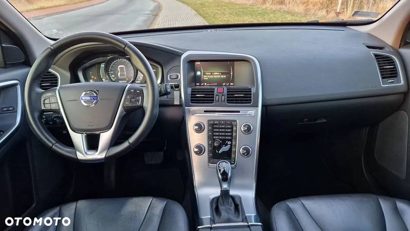 Volvo XC 60 D4 Drive-E Summum - 7