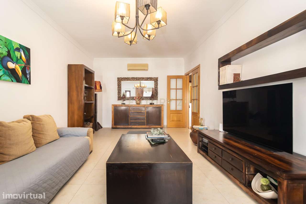 Espaçoso T3 no Pinhal Novo com parqueamento e Arrecadação, Palmela - Grande imagem: 5/42