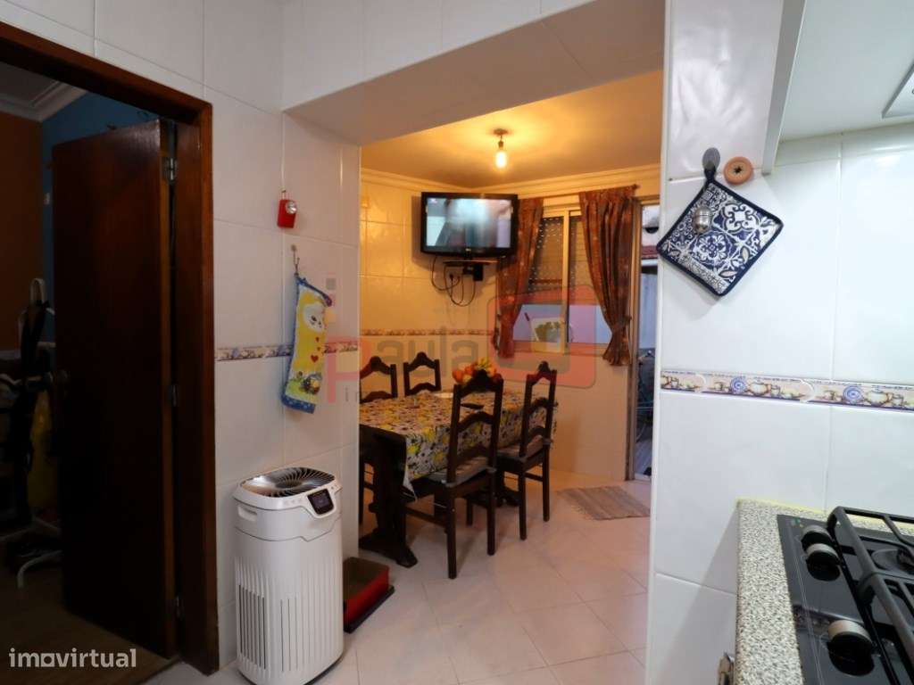 MORADIA CENTRO MONTIJO-33