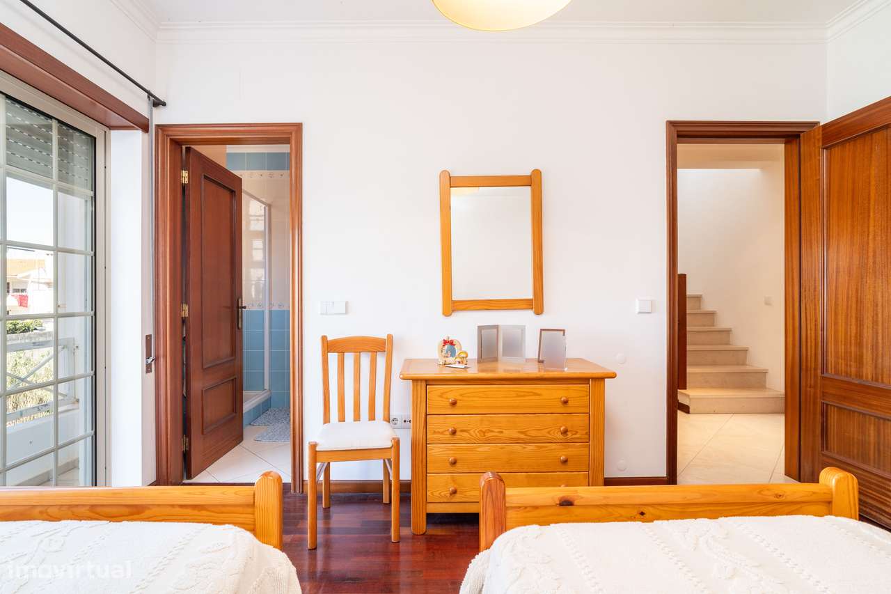 Apartamento T3 + 2 - Figueira da Foz-13