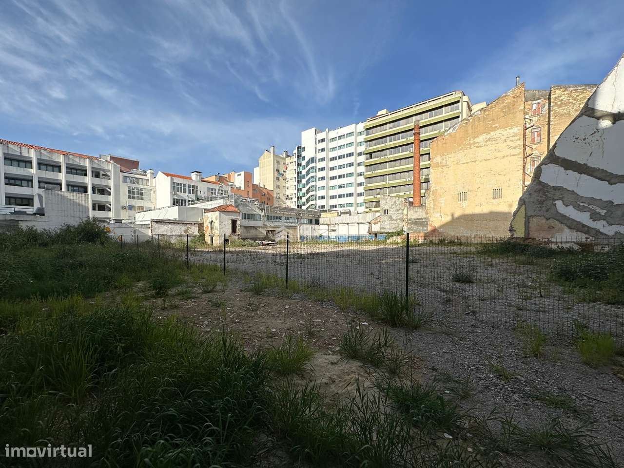 Lote com projeto aprovado para 10 apartamentos em Avenidas Novas, Lisb - Grande imagem: 4/8