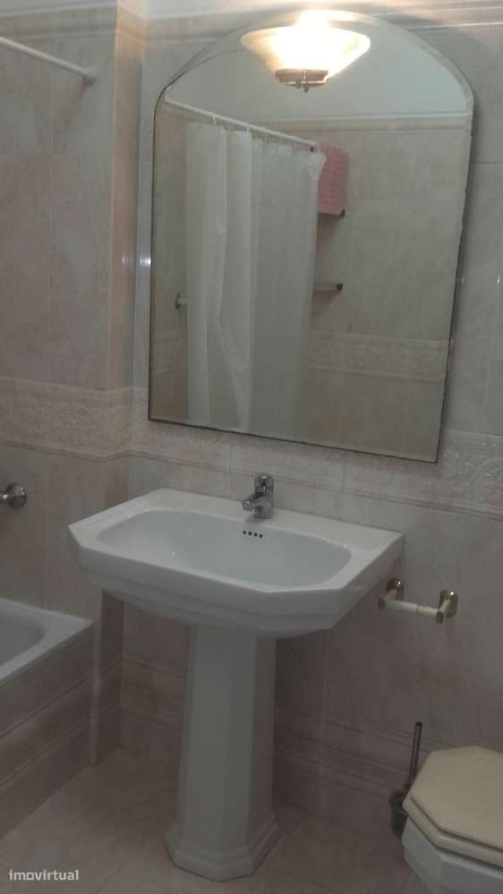 T3 - Junto ás Portas de Benfica - Grande imagem: 5/17