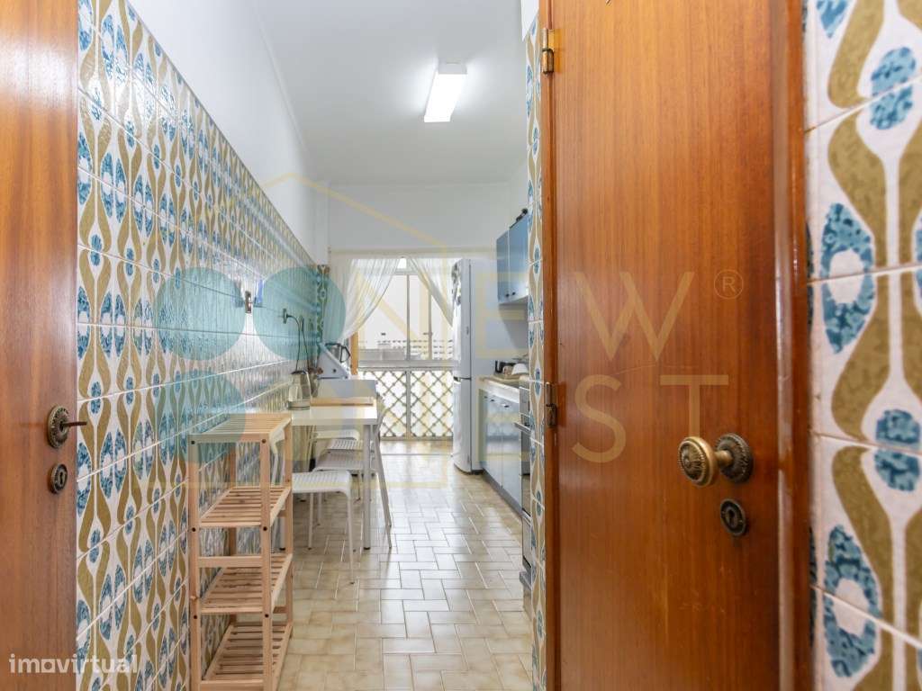 Apartamento T2 Rua Abel Salazar com 4 marquises - Hospital | Setúbal-19