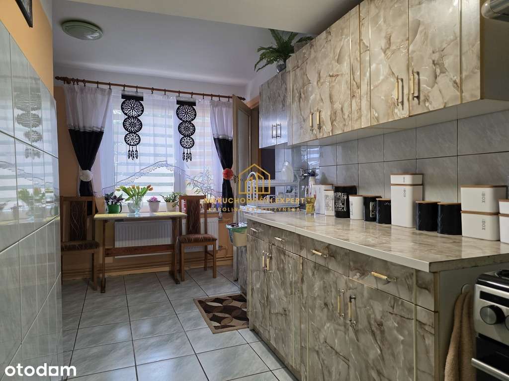 Dom, 3 garaże, stodoła ,0,9HA, jeziora w pobliżu-10