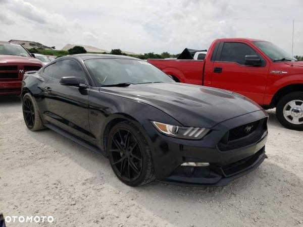 Ford Mustang 5.0 V8 GT - 1