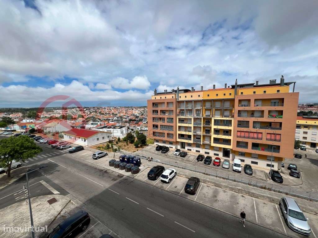 Apartamento T3 com garagem e arrecadação em Santa Marta do Pinhal, ...-46