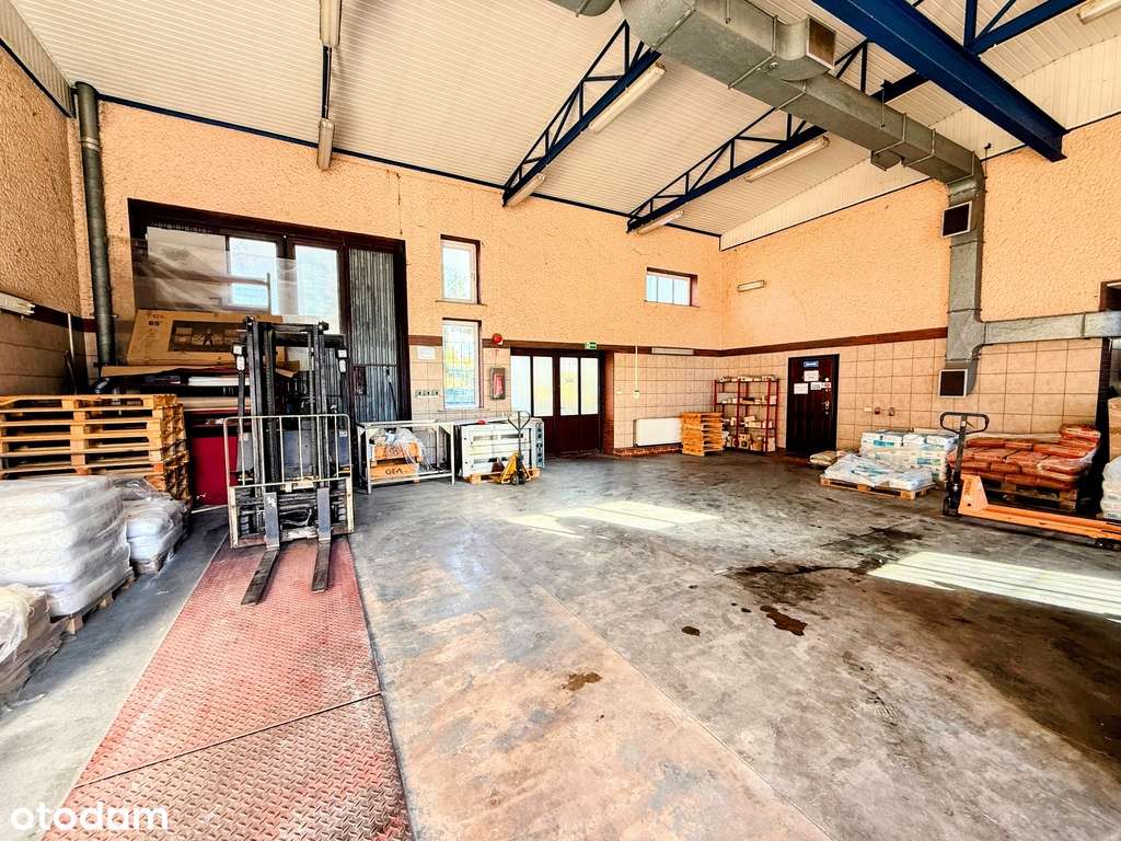 Hala z biurami w świetnej lokalizacji-9