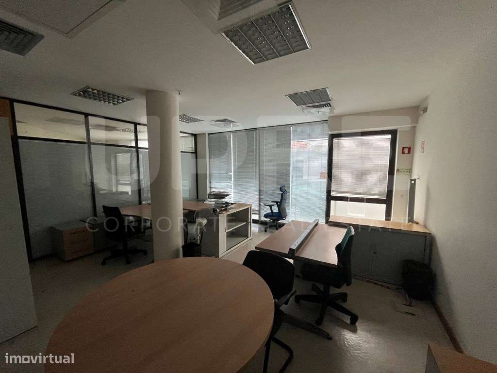 VENDE | LOJA | Leça Palmeira - Grande imagem: 5/9